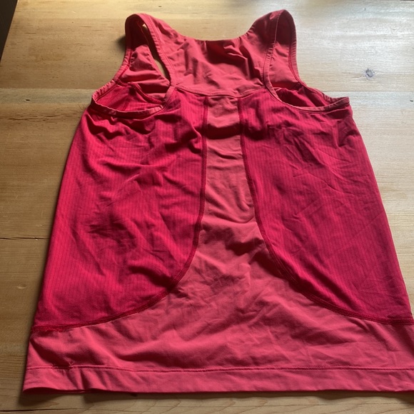 Arcteryx tank - Picture 3 of 3